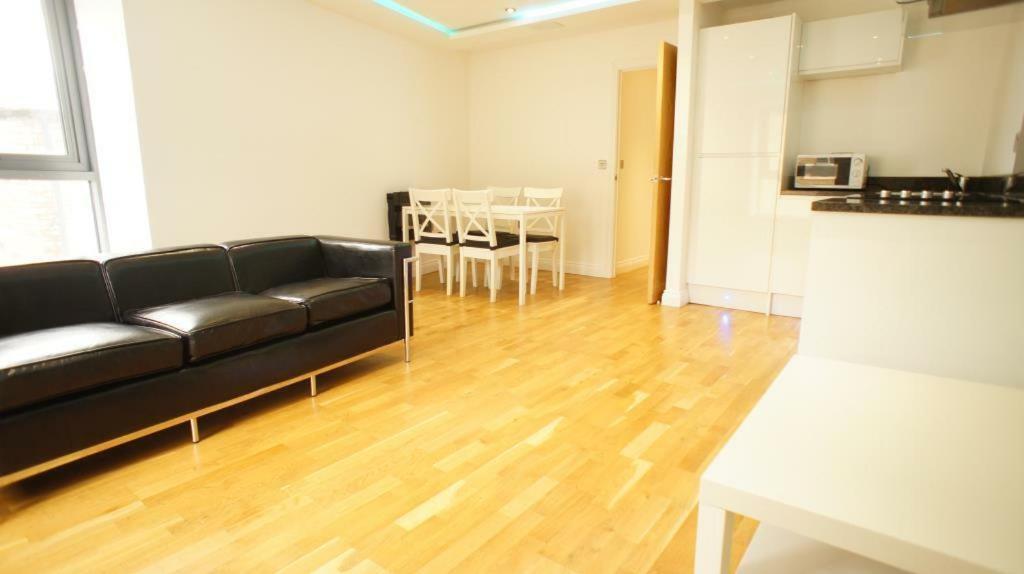 City Centre Apartment Манчестер Екстер'єр фото